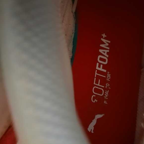 Puma Soft foam leather boots size 6,5 $50 used 2 time - Picture 7 of 7